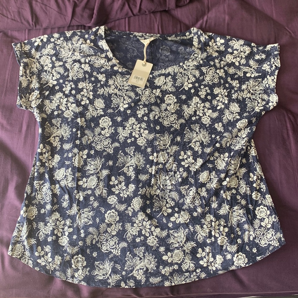 Lucky Brand blue patterned top size XL